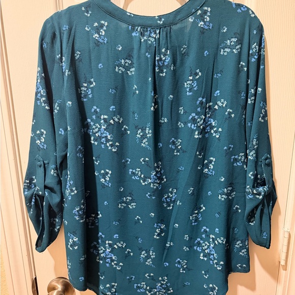 41 Hawthorn Teal and Blue Floral Blouse - Picture 3 of 3